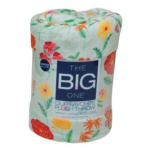 The Big One Oversized Plush Throw Blanket 5'x6' Floral Spring FLowers